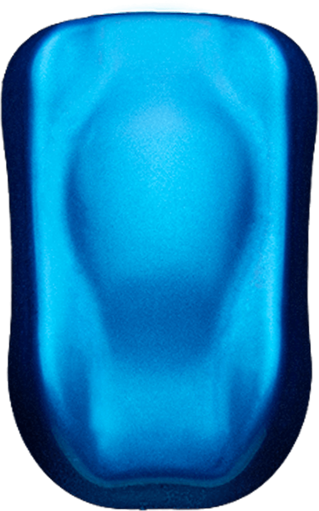 Kaleido K311: leuchtend blaues Metallic-Farbmuster auf einer gewölbten Testfläche.