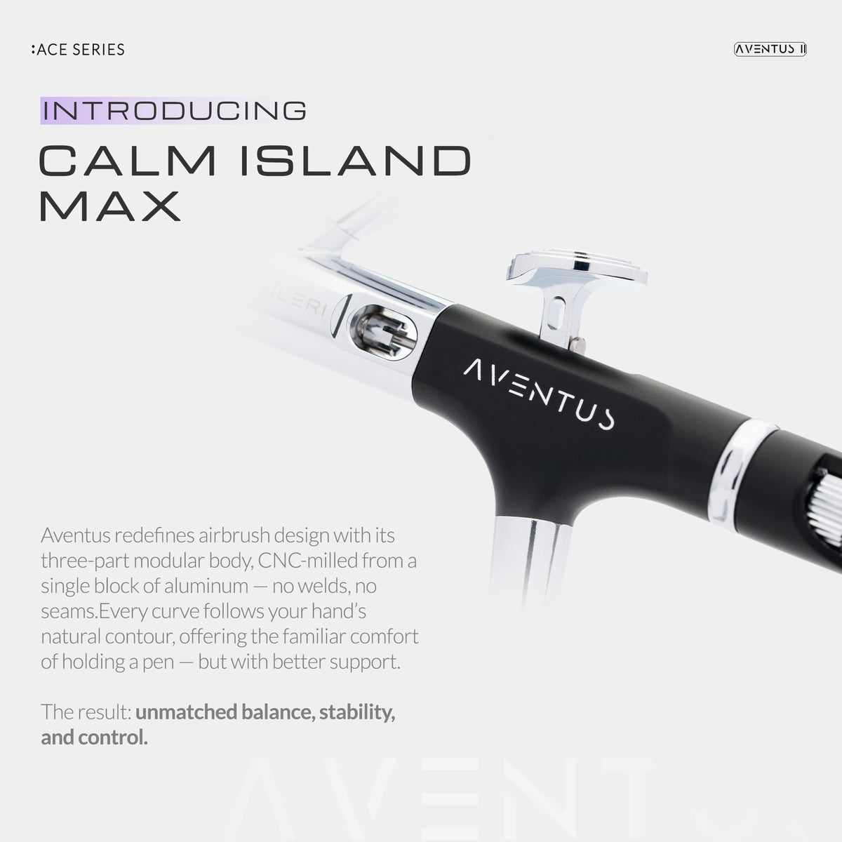 Nahaufnahme des schwarzen Calm-Island-Max-Griffkörpers der Gaahleri Aventus II Black Aurora mit verchromtem Bedienhebel.