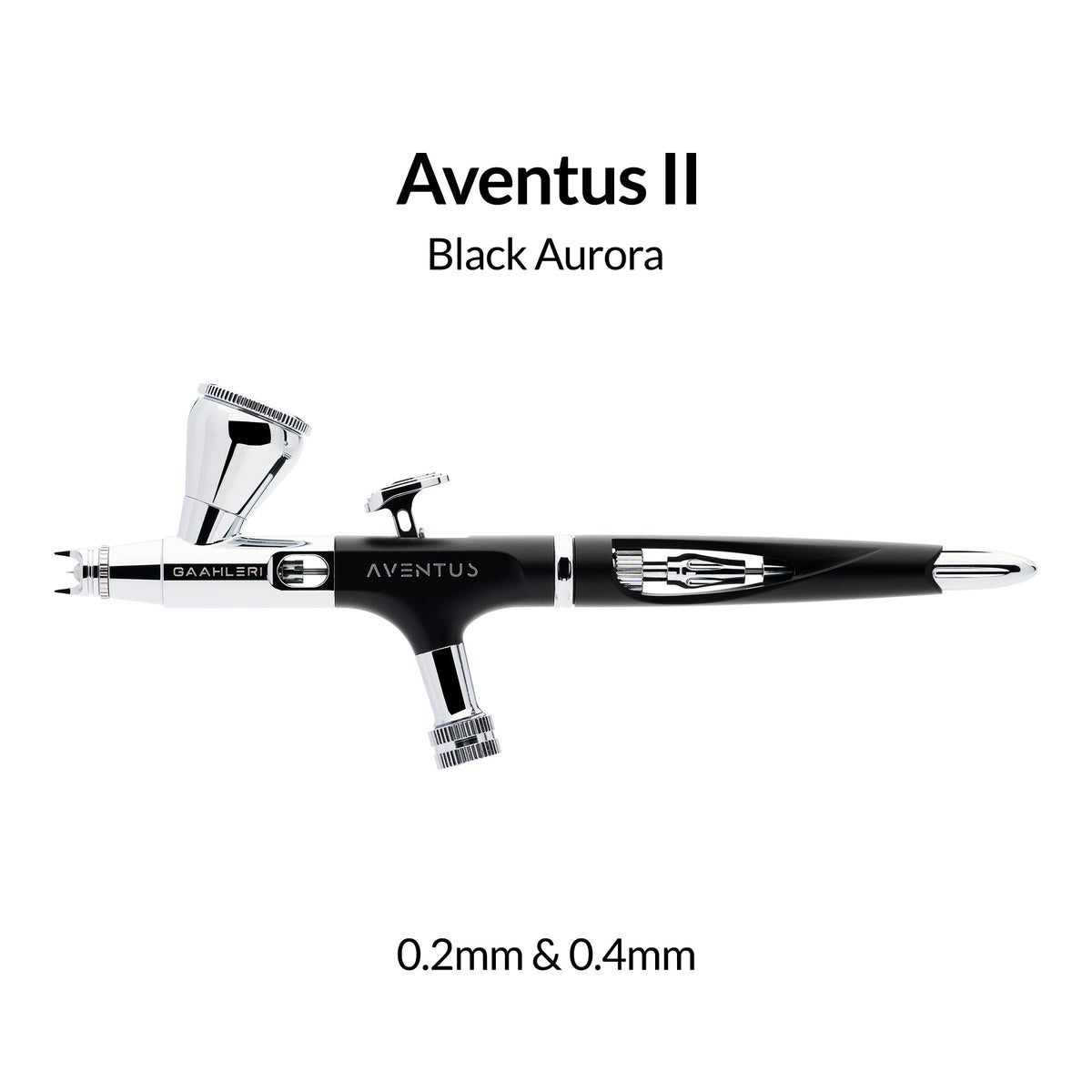 Gaahleri Aventus II Black Aurora in Seitenansicht mit schwarzem Griff, verchromtem Farbbehälter und Angabe der Düsengrößen 0,2 und 0,4 mm.